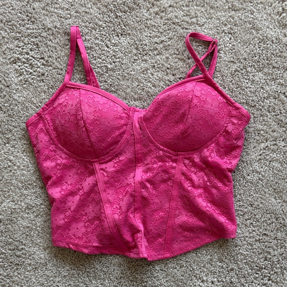 No Boundaries cute lace top
